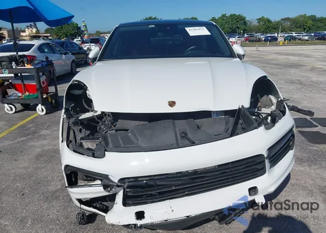 2020 Porsche Cayenne E-Hybrid Coupe z USA, uszkodzony, nr VIN WP1BE2AY9LDA55293